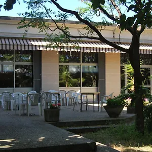  Hostel Hi